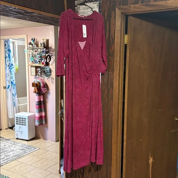 Soft Surroundings Tapestry Dress in Rich Burgundy - Picture 4 of 6